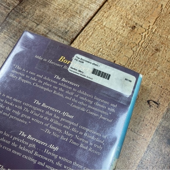 The Borrowers Afloat Afield Chapter Book Bundle Set - Picture 6 of 13